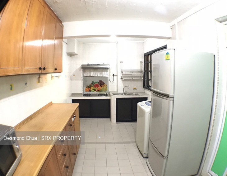 Blk 522 Jurong West Street 52 (Jurong West), HDB 5 Rooms #183883852